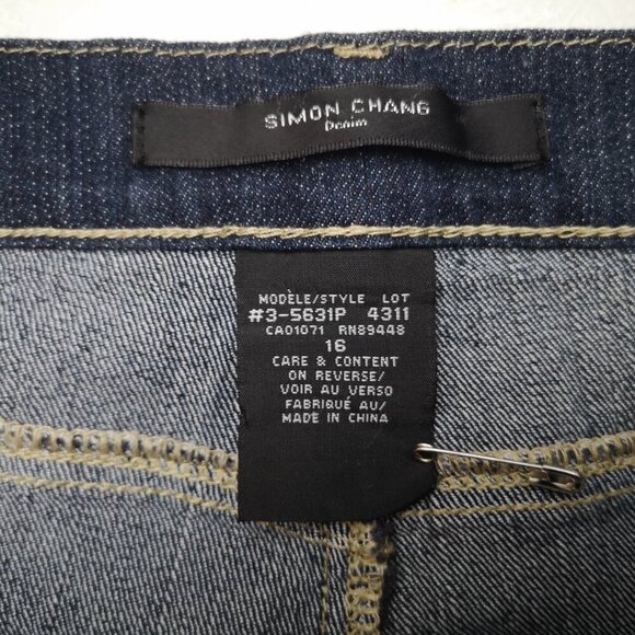Simon Chang Denim Ladies Size 16 Dark Wash Straight Leg Blue Jeans - Picture 3 of 13